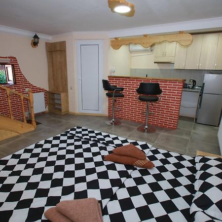 Apartment Nino Botanical Tbilisi Luaran gambar