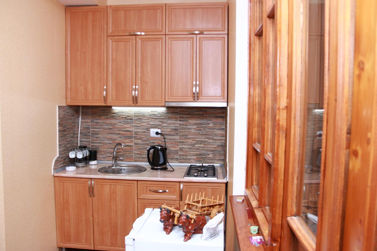 Apartment Nino Botanical Tbilisi Luaran gambar