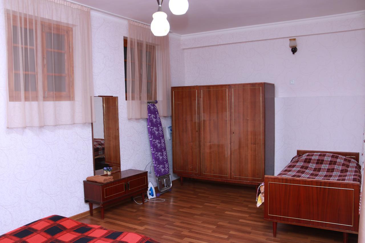 Apartment Nino Botanical Tbilisi Luaran gambar