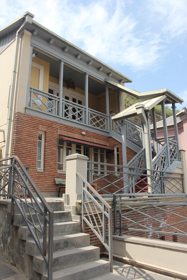Apartment Nino Botanical Tbilisi Luaran gambar
