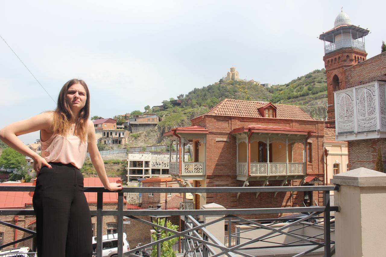 Apartment Nino Botanical Tbilisi Luaran gambar