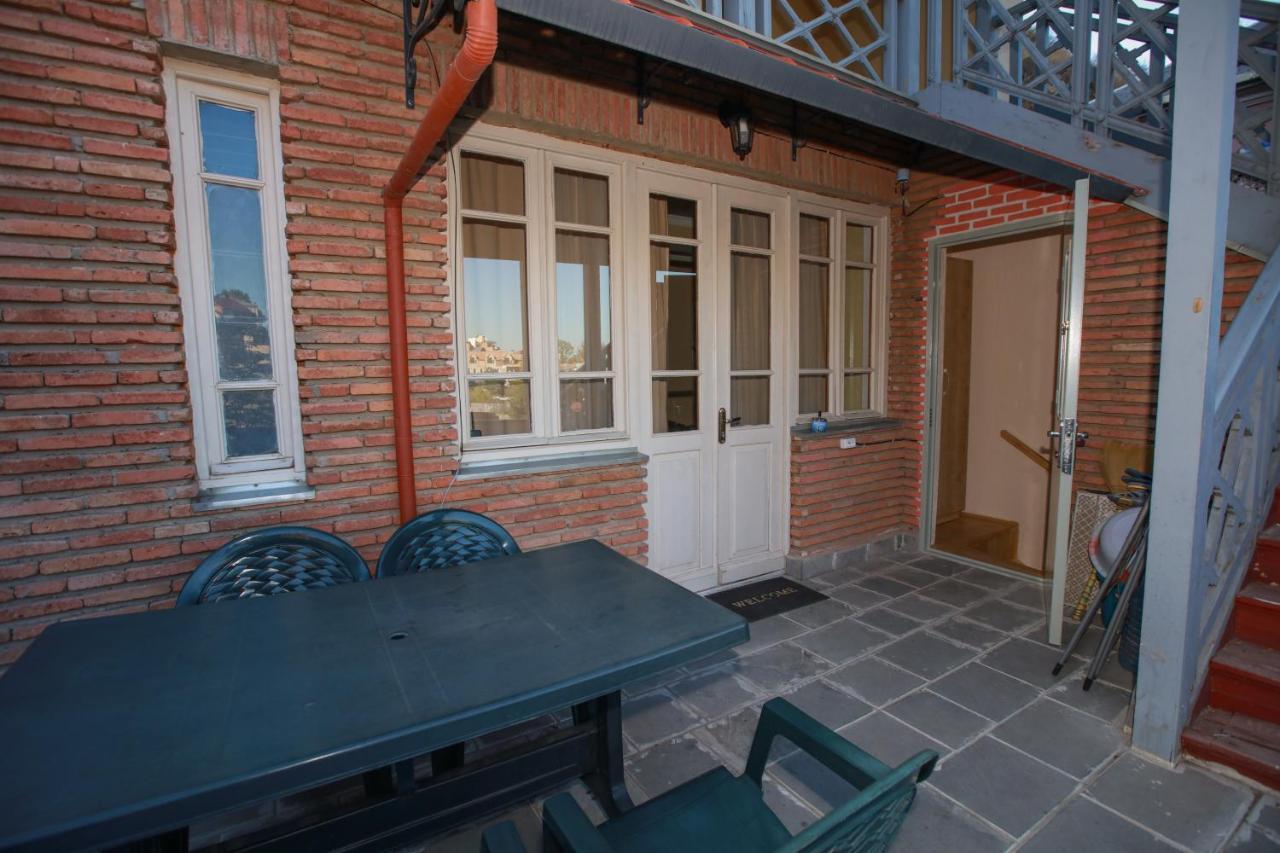Apartment Nino Botanical Tbilisi Luaran gambar