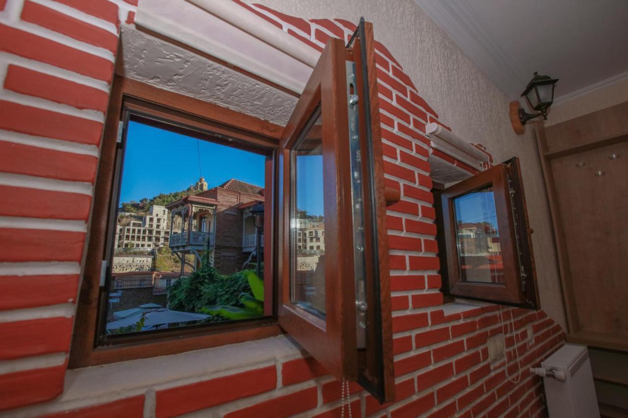 Apartment Nino Botanical Tbilisi Luaran gambar