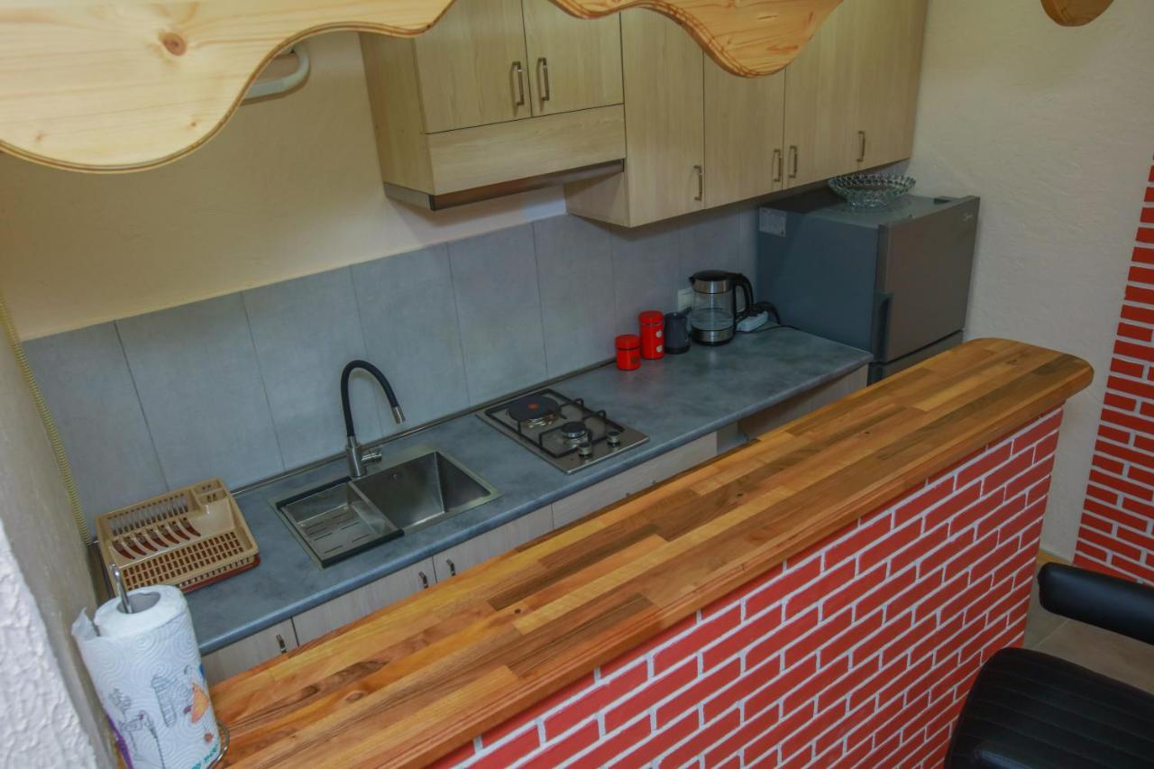 Apartment Nino Botanical Tbilisi Luaran gambar